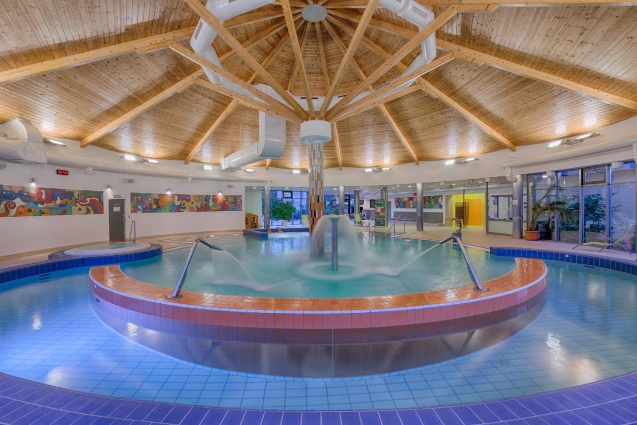 Wellness A Relax Centrum Palarikovo المظهر الخارجي الصورة